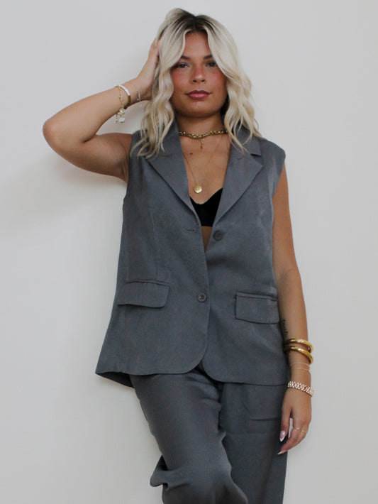 Grey sleeveless oversized blazer