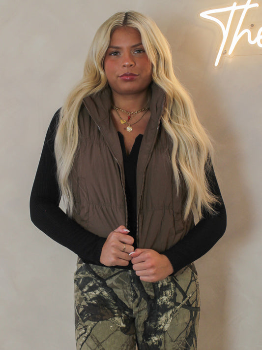 Mocha brown puffer vest for woman