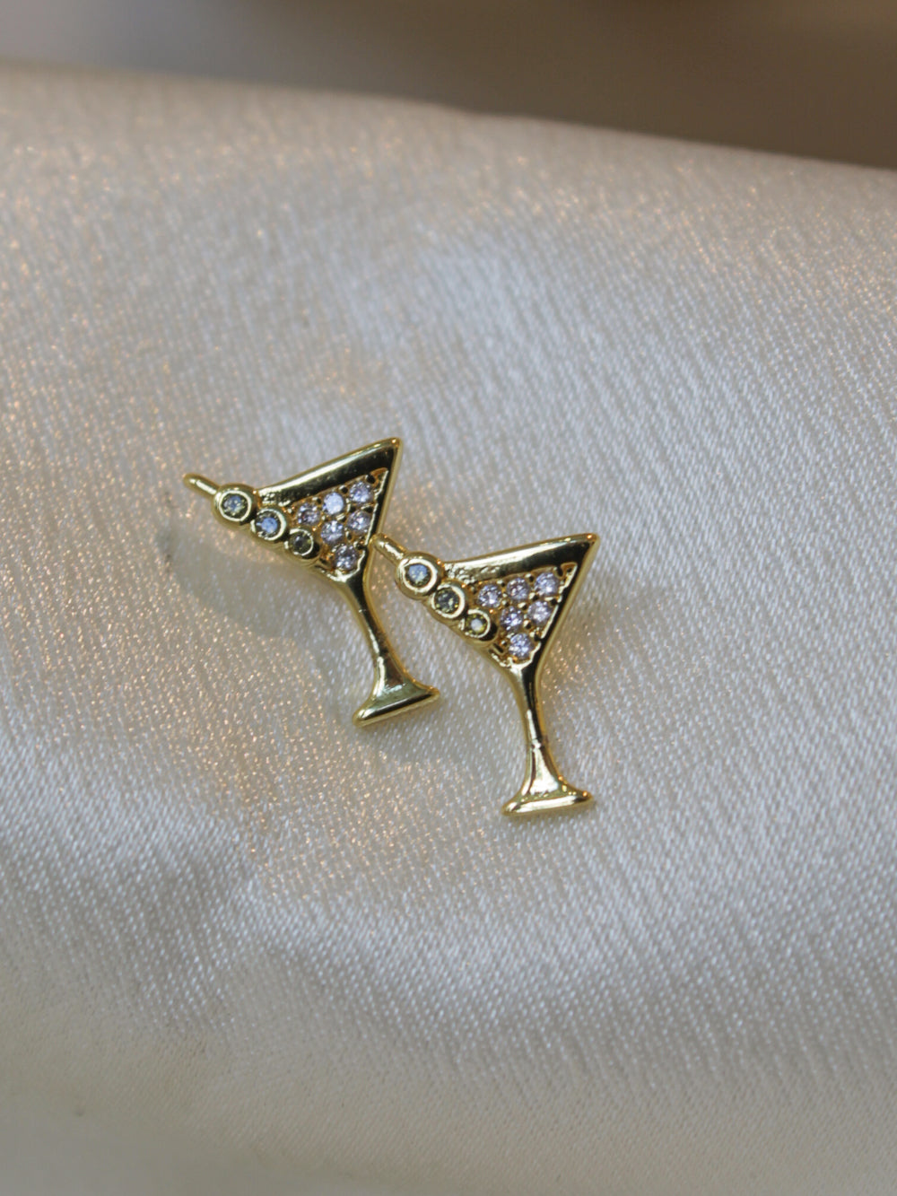 Gold martini stud earring