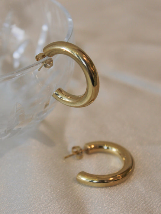Gold medium tube hoop earring