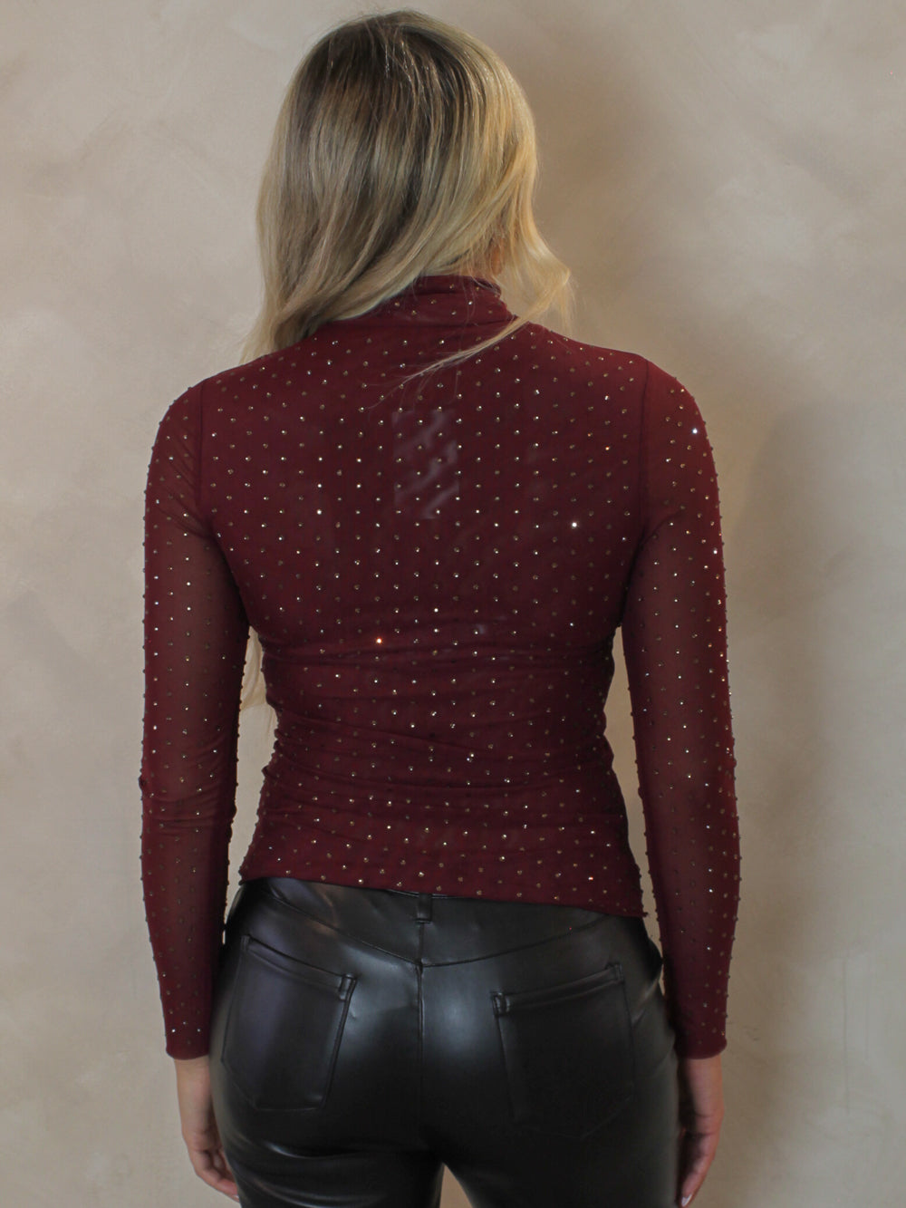 TWILIGHT SHIMMER TOP | BURGUNDY