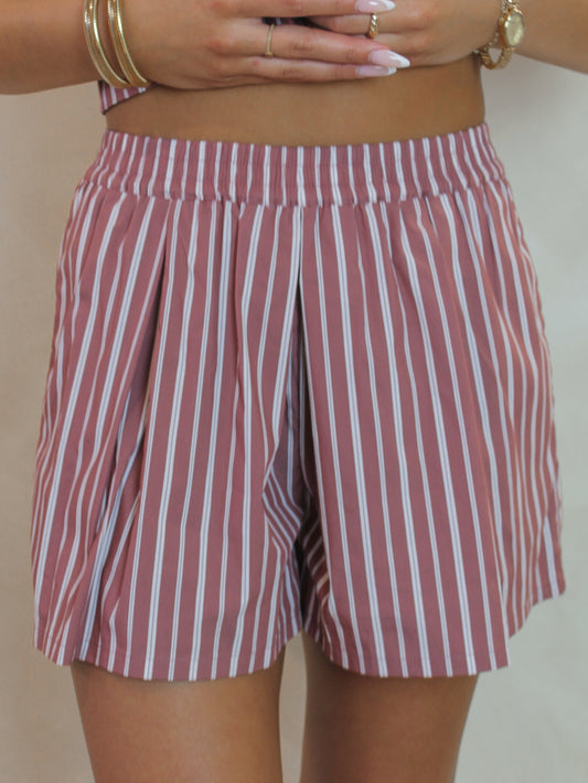 Steve Madden Malena Stripe Short in Dusty Brick