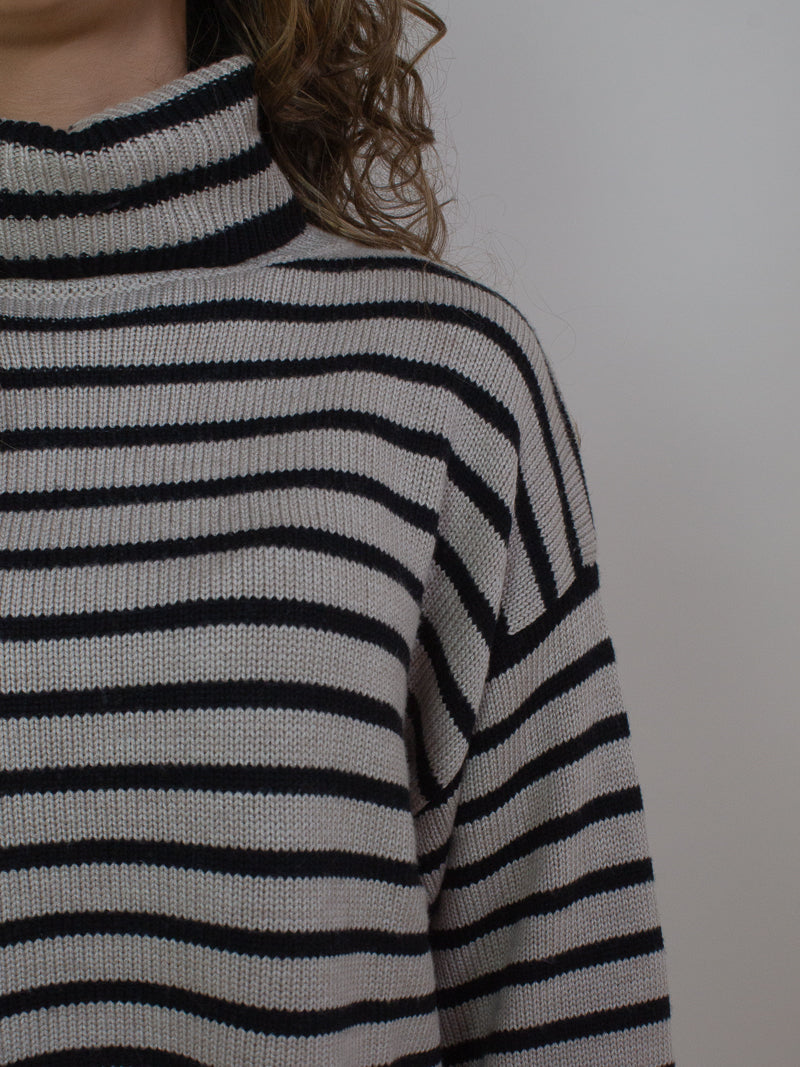 STRIPEY TURTLE NECK SWEATER