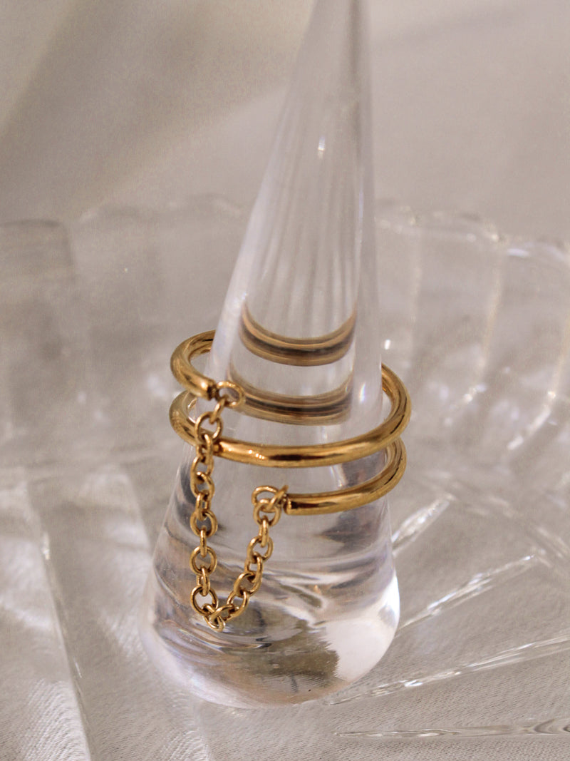 Rule Of Thirds Ring in Gold | ARSN