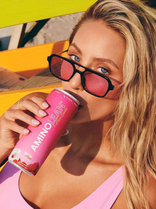 Alix Earle in Ice Cube Sunglasses