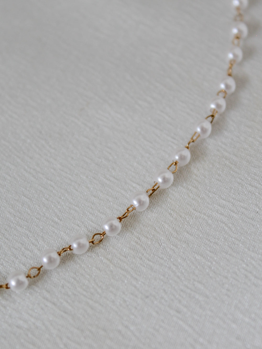Dainty Pearl Necklace