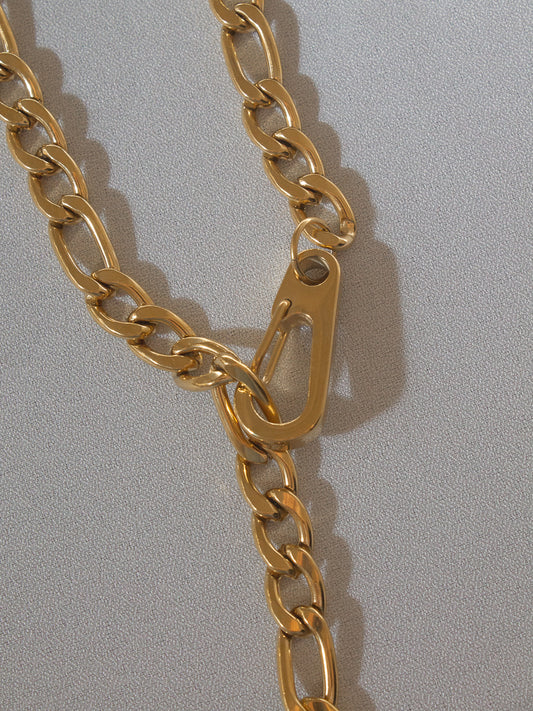 GOLD FIGARO CHAIN FOR WOMEN 