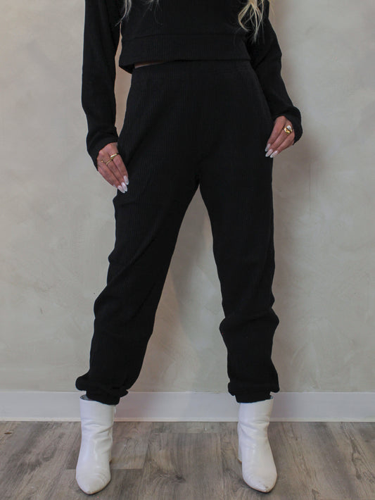 Black ribbed lounge joggers 