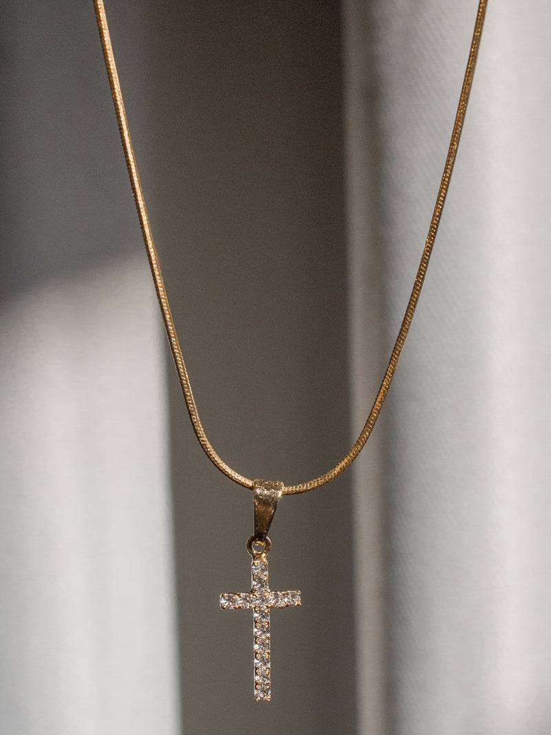 Dainty Gold Cross Necklace For Women 