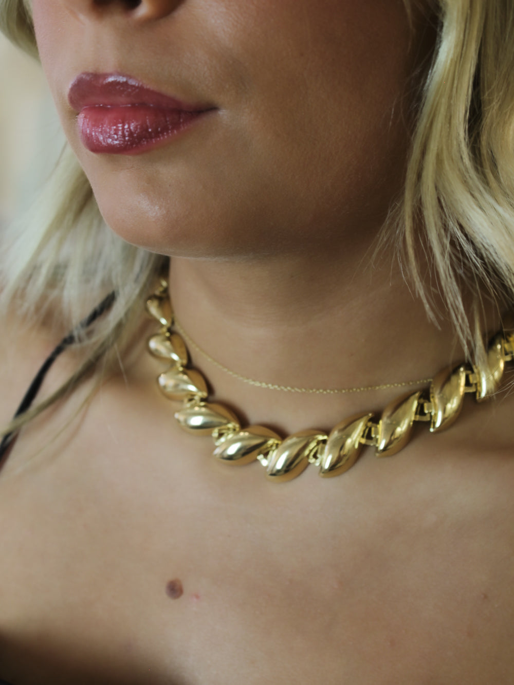 Chunky gold chain 