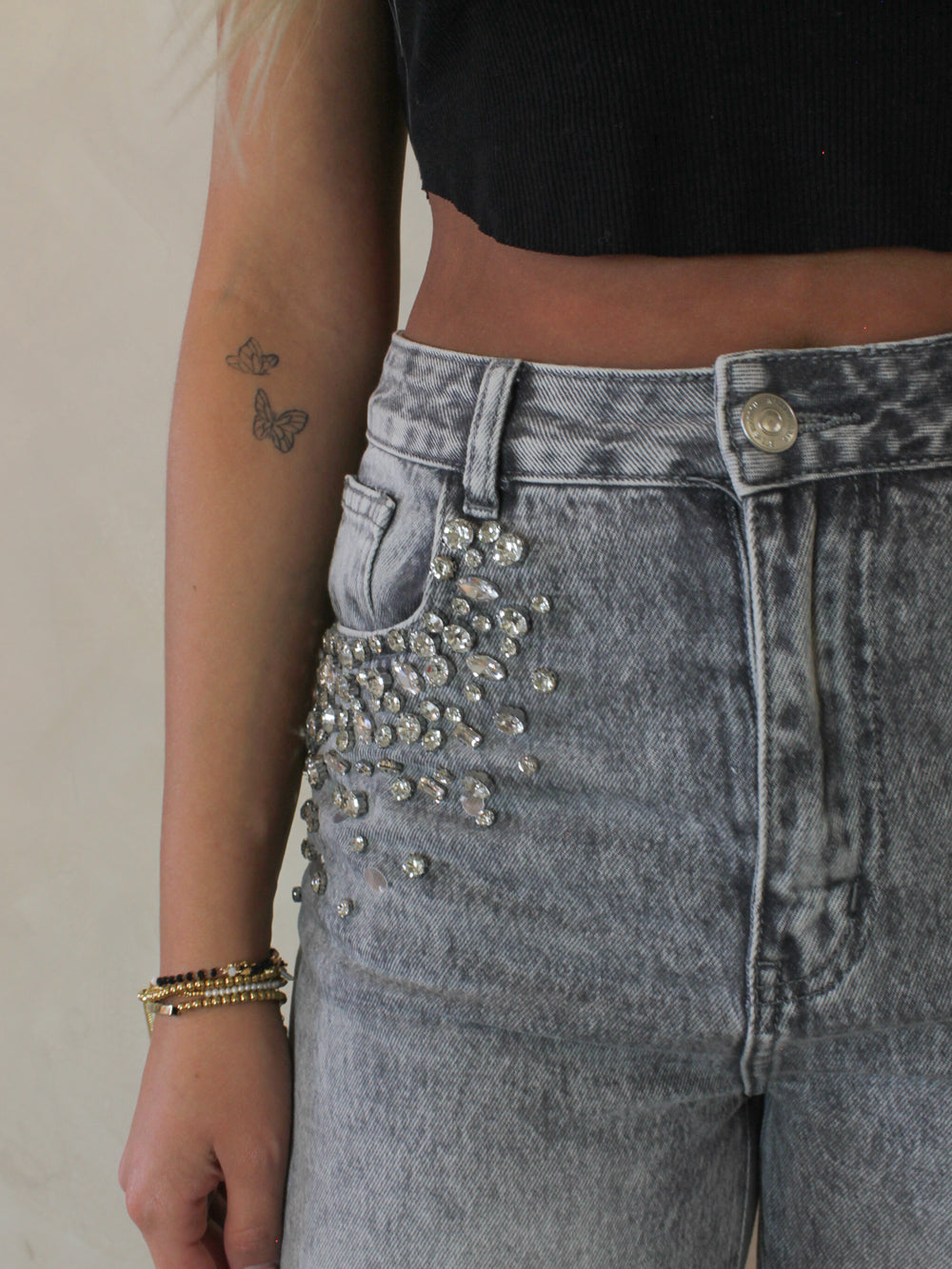 Acid wash Gray jeans with rhinestone embellishments 