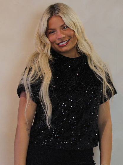 Black sequin short sleeve holiday top 