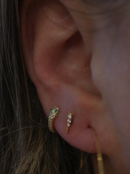 Mini snake huggie earring 