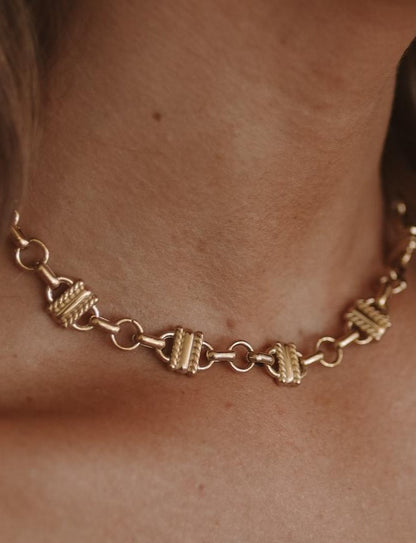 FRANKLY MY DEAR CHARLOTTE CHAIN 