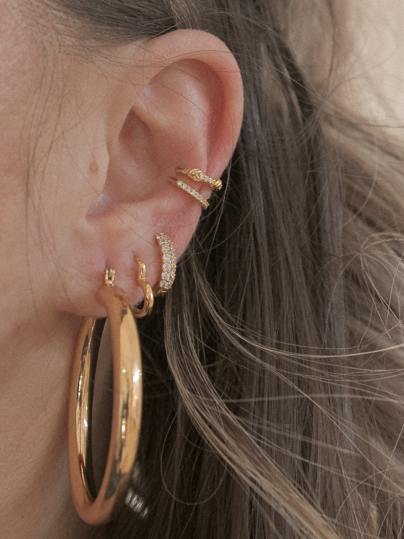 GOLD EARRING STACK