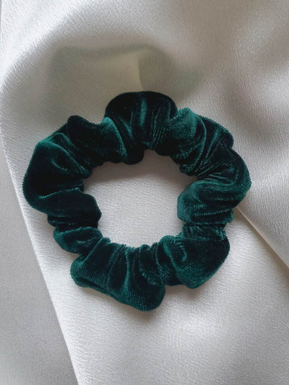 Emerald Duchess Mini Velvet Scrunchie | I'm With The Band