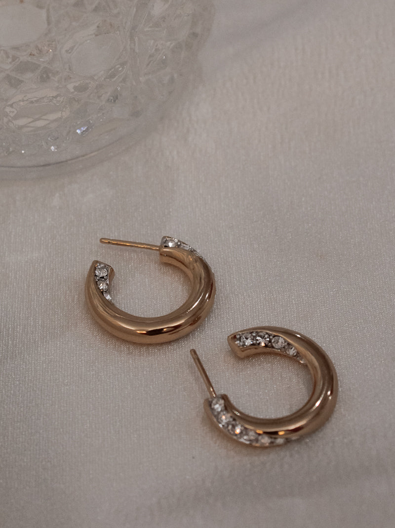 Pave Twisted Gold Hoop Earrings | Petit Moments