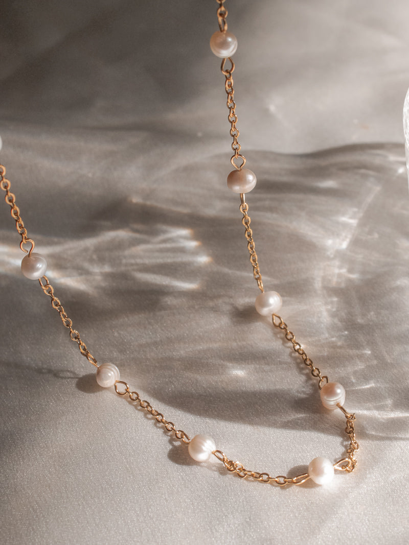 Petit Moments Gold Pearl Necklace