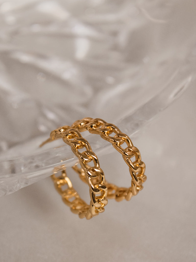 Cute Gold Hoop Earrings | Petit Moments 
